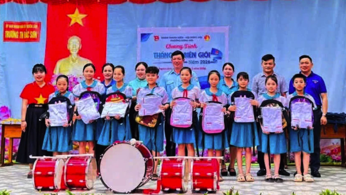 Chương trình tình nguyện 'Tháng ba biên giới'