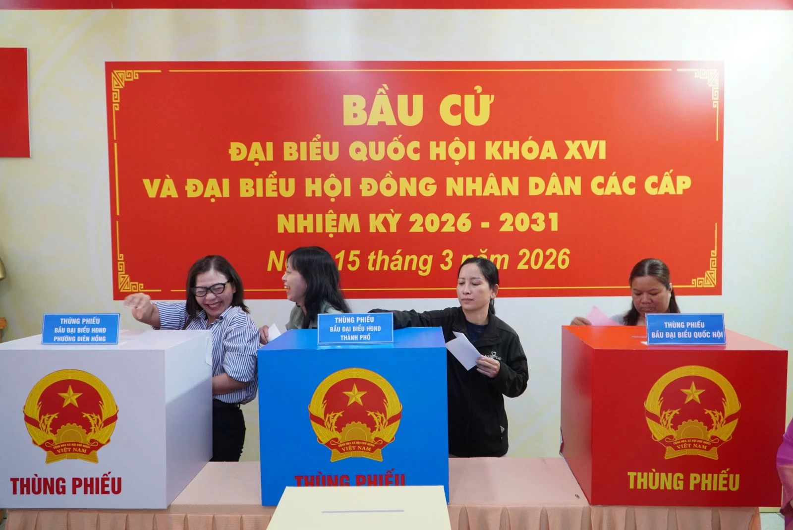 Vận hành thử nghiệm quy trình bỏ phiếu tại TP. Hồ Chí Minh.