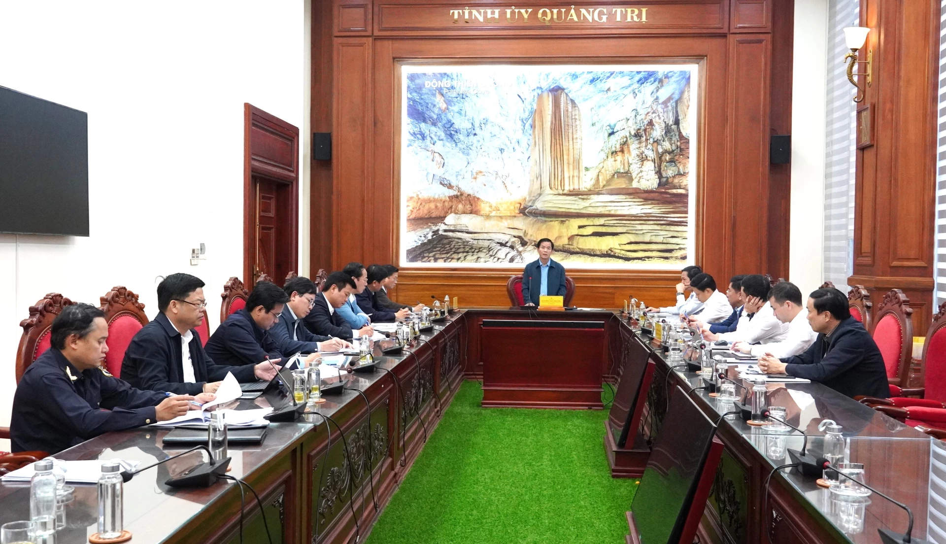 Đồng chí Nguyễn Văn Phương, Bí thư Tỉnh ủy kết luận tại buổi làm việc - Ảnh: QV