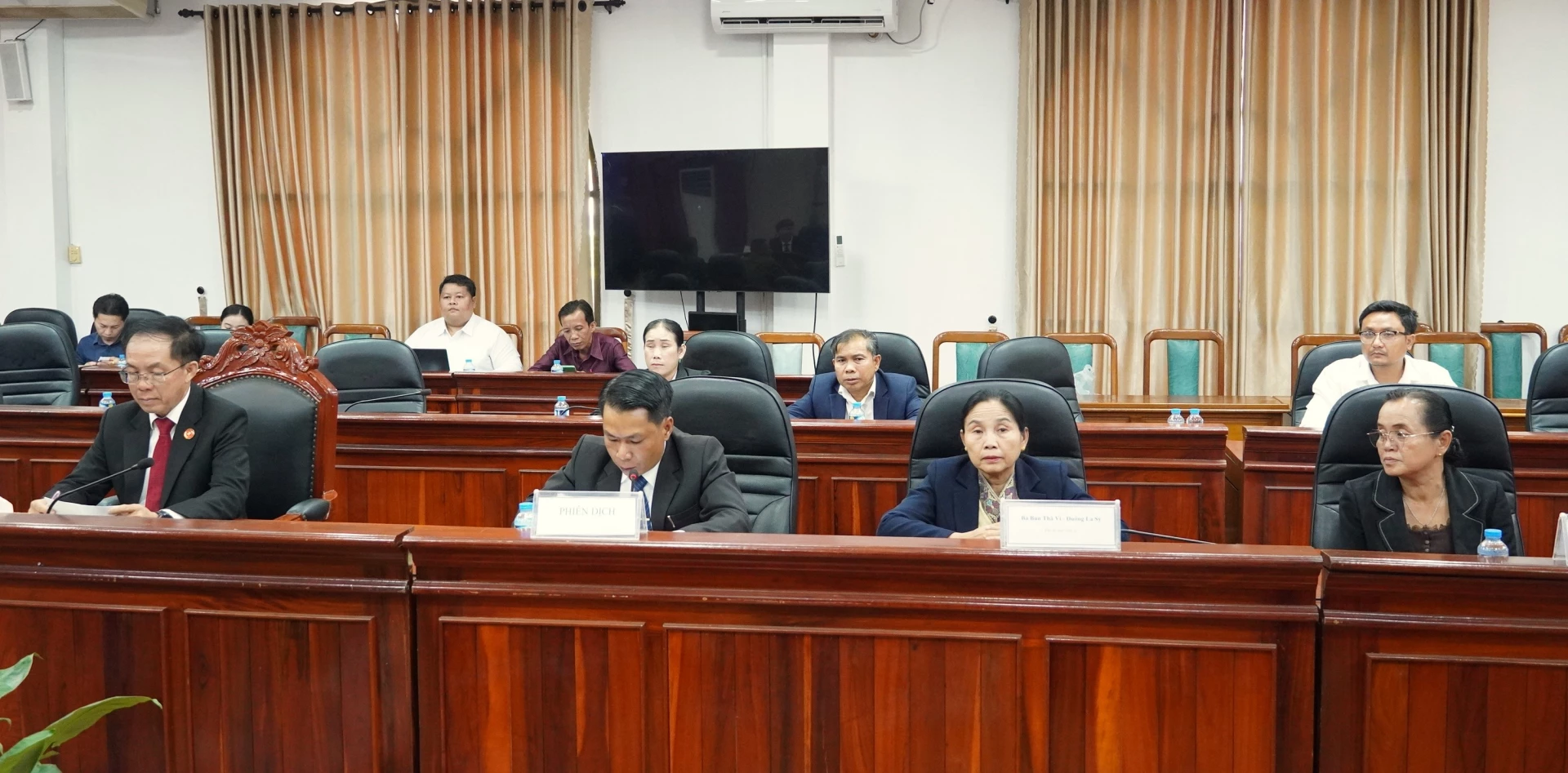 Đại biểu tỉnh Sả-lạ-văn tham dự buổi làm việc - Ảnh: Q.V