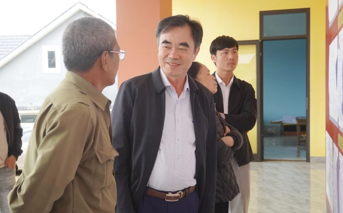 Các ứng viên đại biểu HĐND tỉnh tiếp xúc cử tri tại xã Đông Trạch