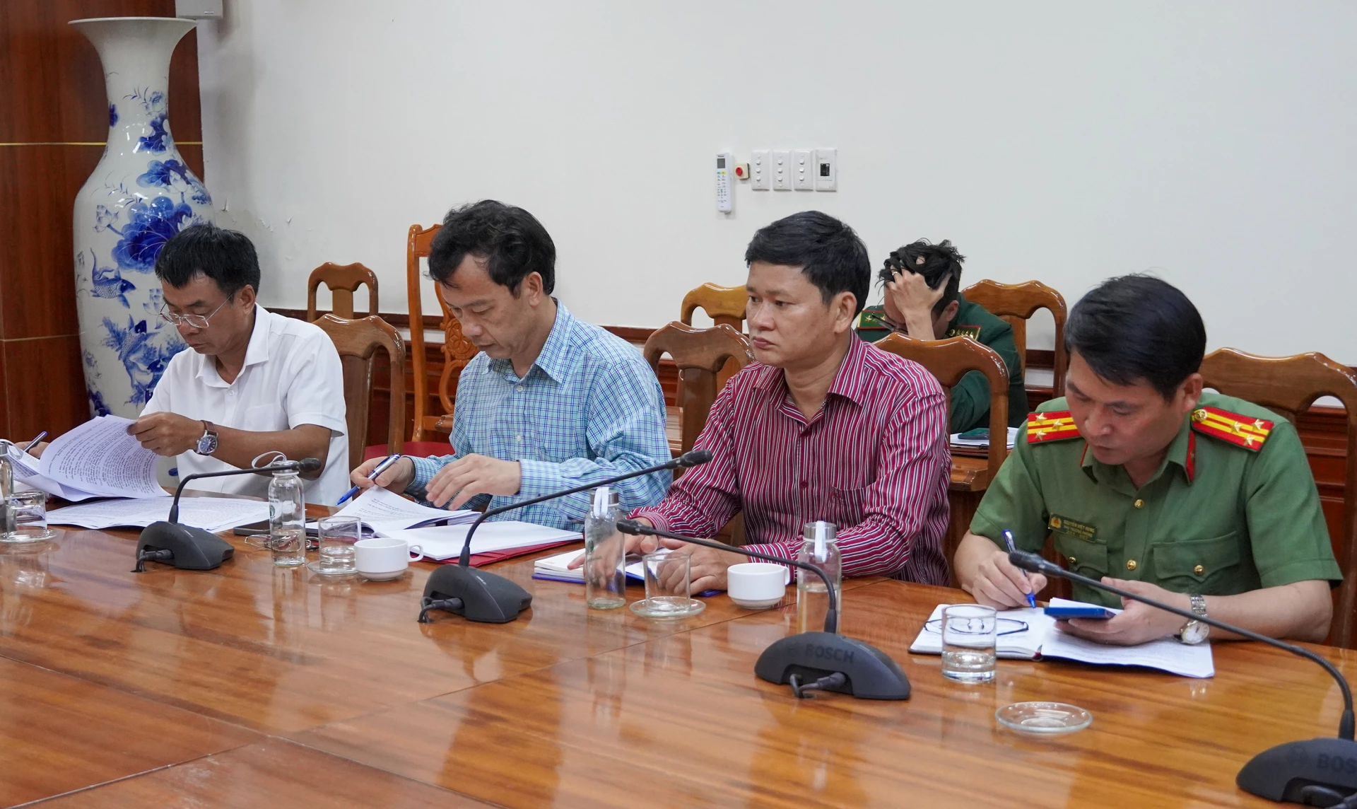 Các đại biểu tham dự hội nghị - Ảnh: N.H