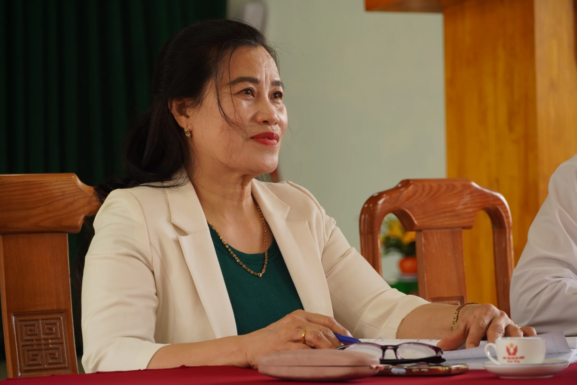 Chân dung nữ Bí thư Chi bộ tổ dân phố Cầu Trần Thị Khánh Châu-Ảnh: H.L