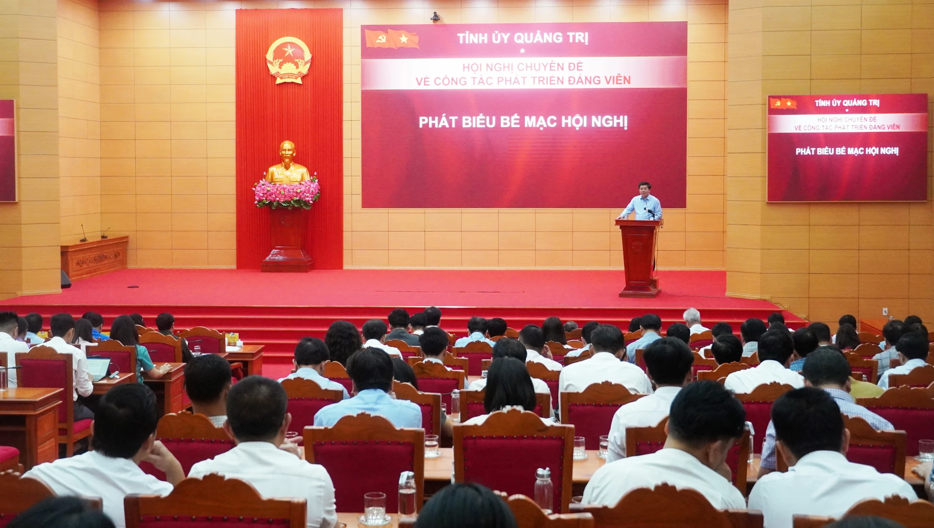 Toàn cảnh hội nghị - Ảnh: N.M