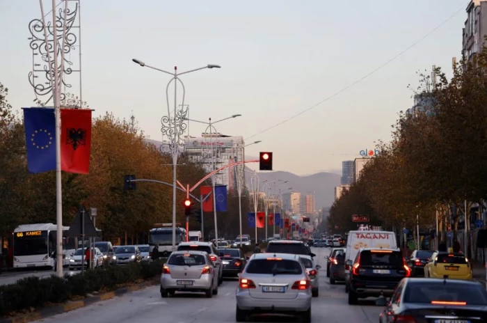 Châu Âu khuyến nghị người dân hạn chế đi lại để tiết kiệm năng lượng