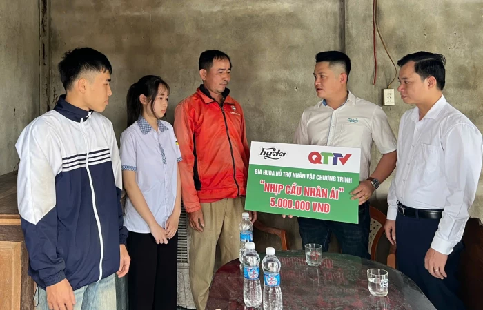 'Nhịp cầu nhân ái'-Điểm tựa cho những phận đời kém may mắn