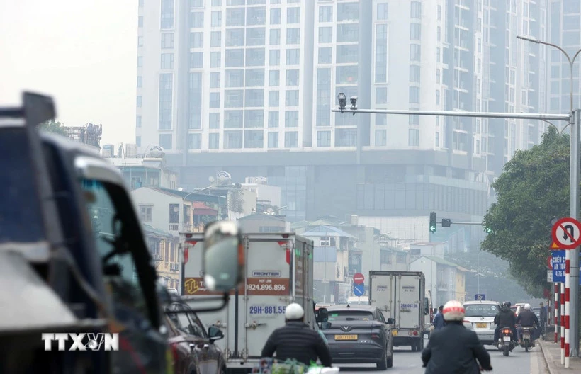 Mở rộng hệ thống camera giám sát bảo đảm trật tự, an toàn giao thông. (Ảnh: Phạm Kiên/TTXVN)