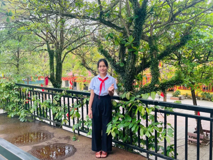 Bông hoa nhỏ giữa đại ngàn