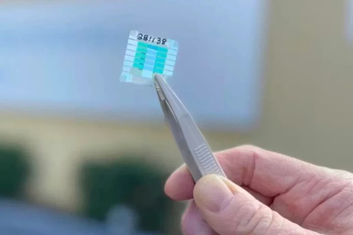 Australia công bố pin lượng tử đầu tiên được xạc không dây bằng laser