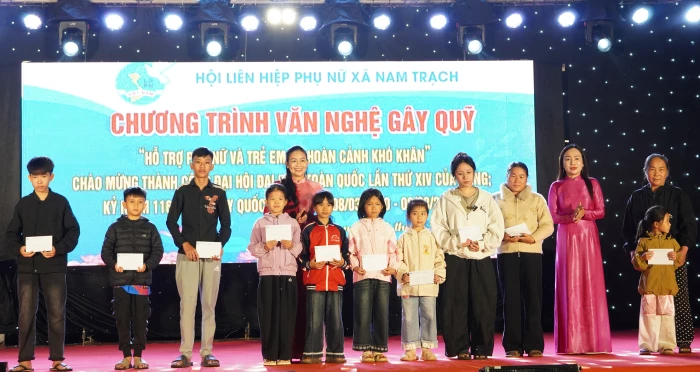 Ấn tượng chương trình văn nghệ gây quỹ 'Hỗ trợ phụ nữ và trẻ em có hoàn cảnh khó khăn'