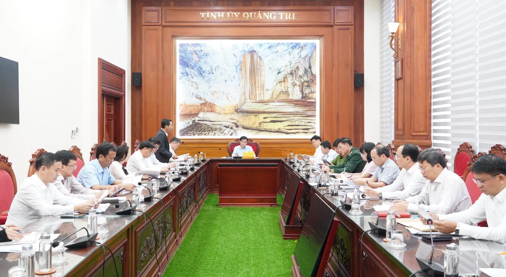 Quang cảnh buổi làm việc - Ảnh: QV