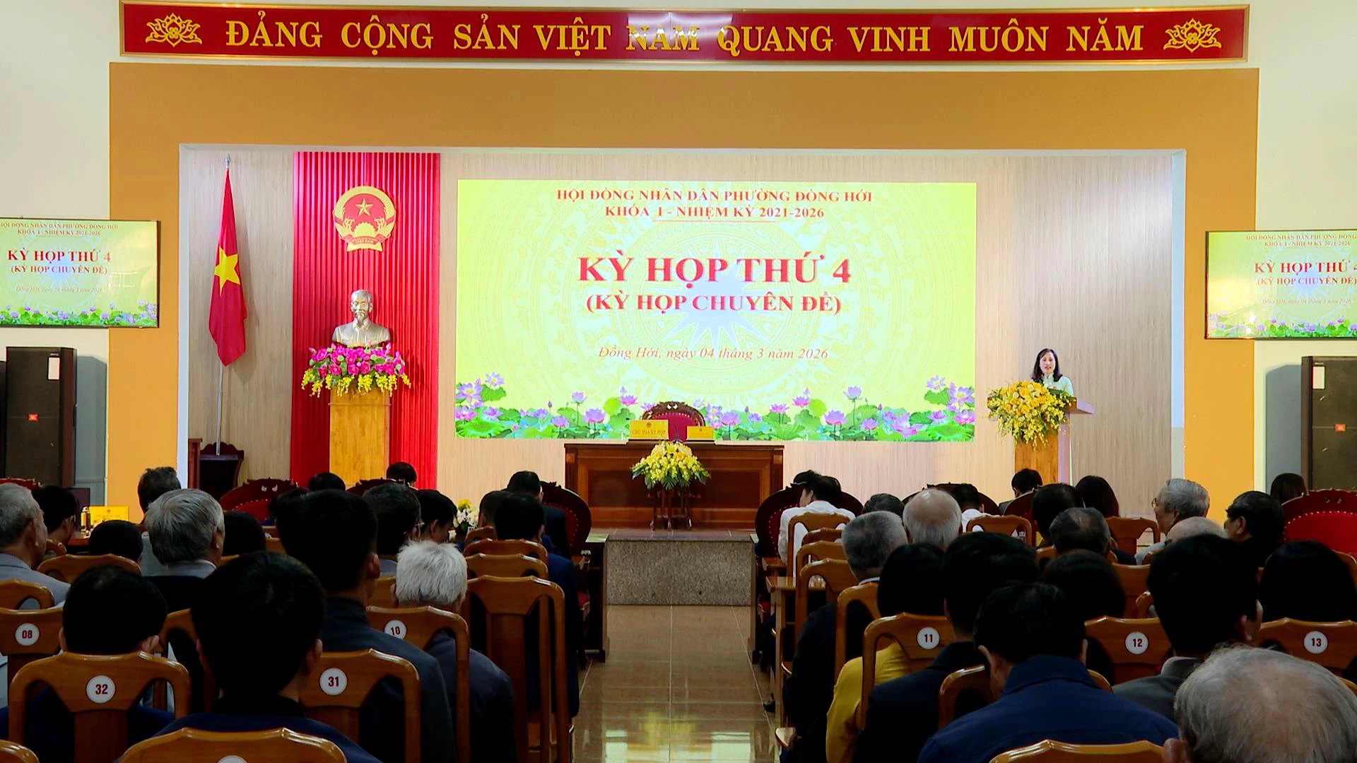 Quang cảnh kỳ họp - Ảnh: H.Tr.