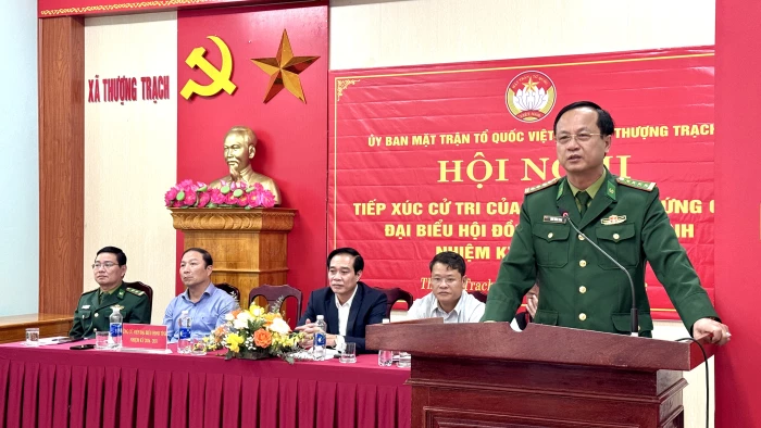 Ứng cử viên đại biểu HĐND tỉnh tiếp xúc cử tri tại xã biên giới Thượng Trạch