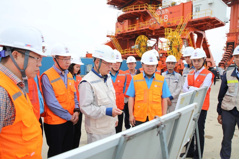 Tháng Công nhân năm 2026 có chủ đề “Công nhân Việt Nam: Đổi mới sáng tạo, nâng cao năng suất lao động. (Ảnh: CTV/Vietnam+)