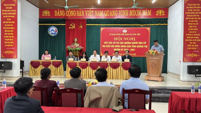 Ứng cử viên đại biểu HĐND tỉnh tiếp xúc cử tri tại xã Cửa Việt