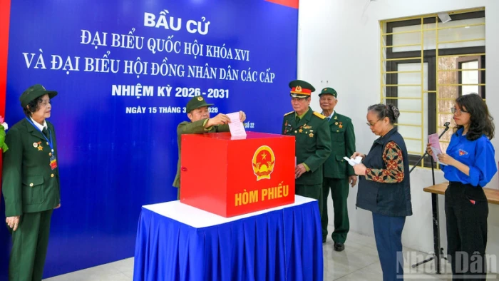 Không gian thể hiện tinh thần dân chủ, kỷ cương