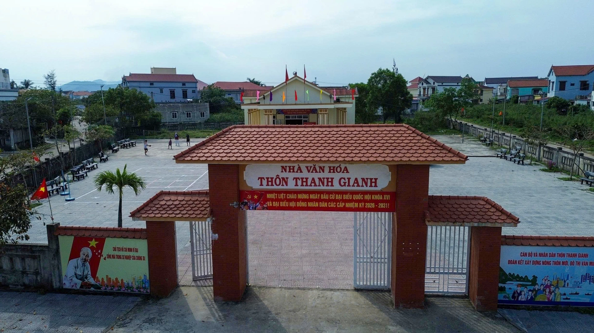 Nhà văn hóa thôn Thanh Gianh, xã Bắc Trạch-nơi bỏ phiếu bầu cử của cử tri thôn - Ảnh: N.H