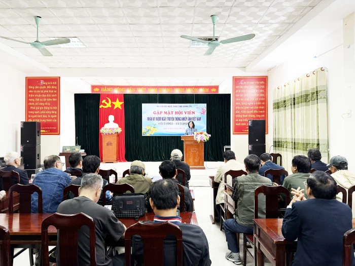 Gặp mặt hội viên Phân hội Nhiếp ảnh nhân kỷ niệm 73 năm Ngày truyền thống Nhiếp ảnh Việt Nam