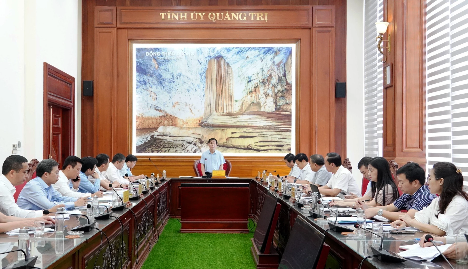 Tháo gỡ khó khăn cho các dự án giao thông trọng điểm trên hành lang kinh tế Đông-Tây