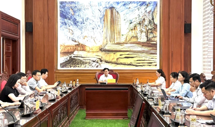 Sơ kết 3 năm thực hiện 6 nghị quyết của Bộ Chính trị về phát triển vùng