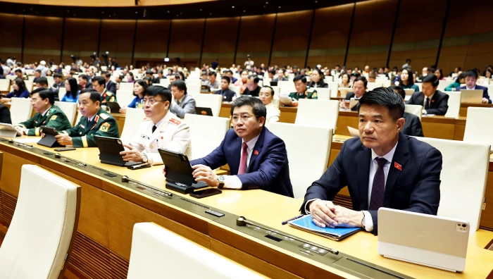 Đoàn đại biểu Quốc hội tỉnh đóng góp nhiều nội dung quan trọng vào kỳ họp thứ nhất, Quốc hội khóa XVI