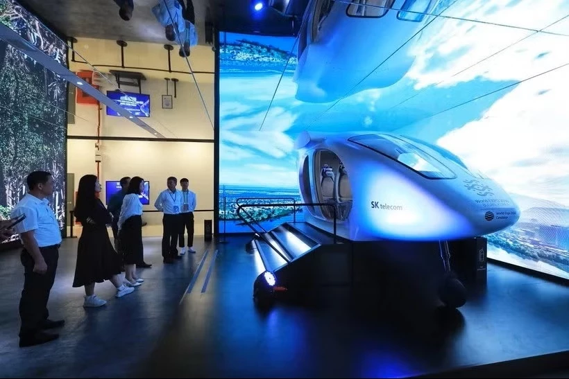 Sản phẩm trưng bày tại triển lãm khoa học, công nghệ. (Ảnh: Tuấn Anh/TTXVN)