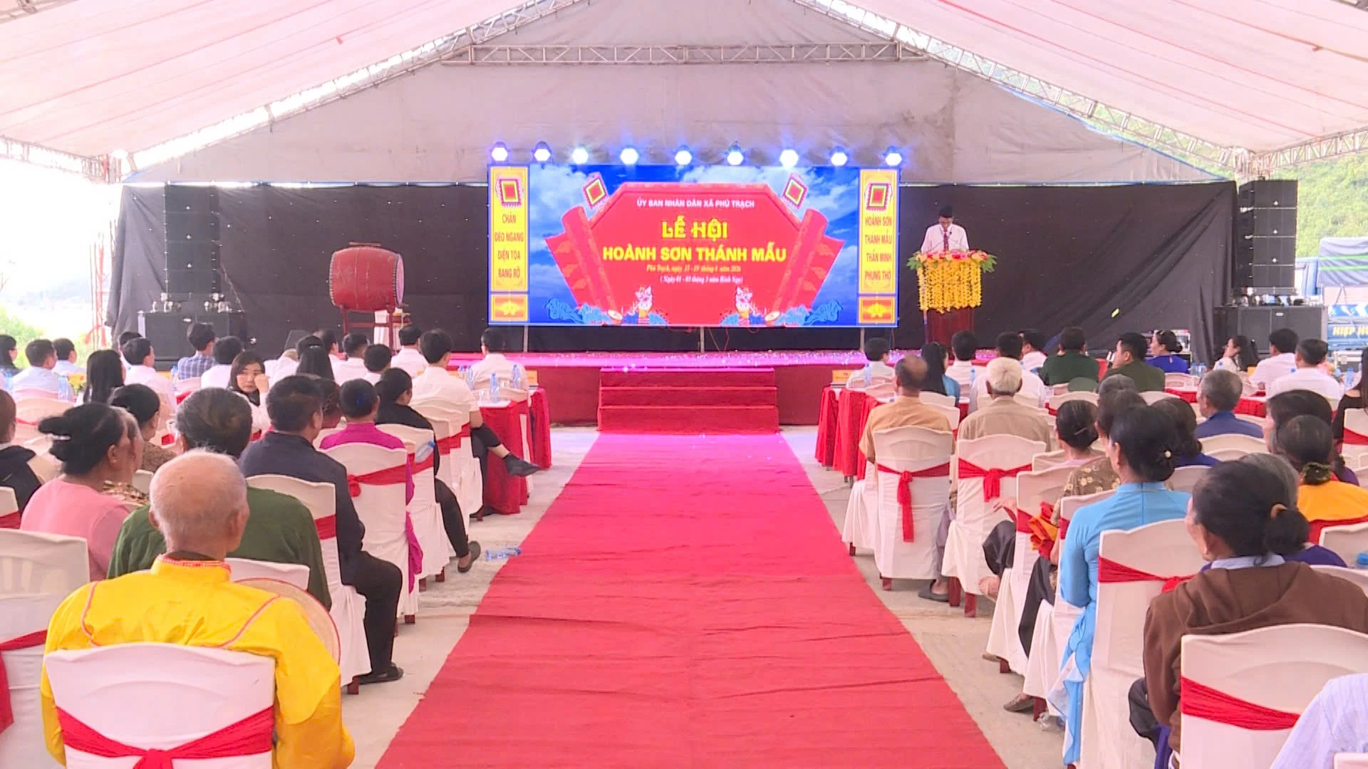 Quang cảnh buổi lễ - Ảnh: Minh Ánh