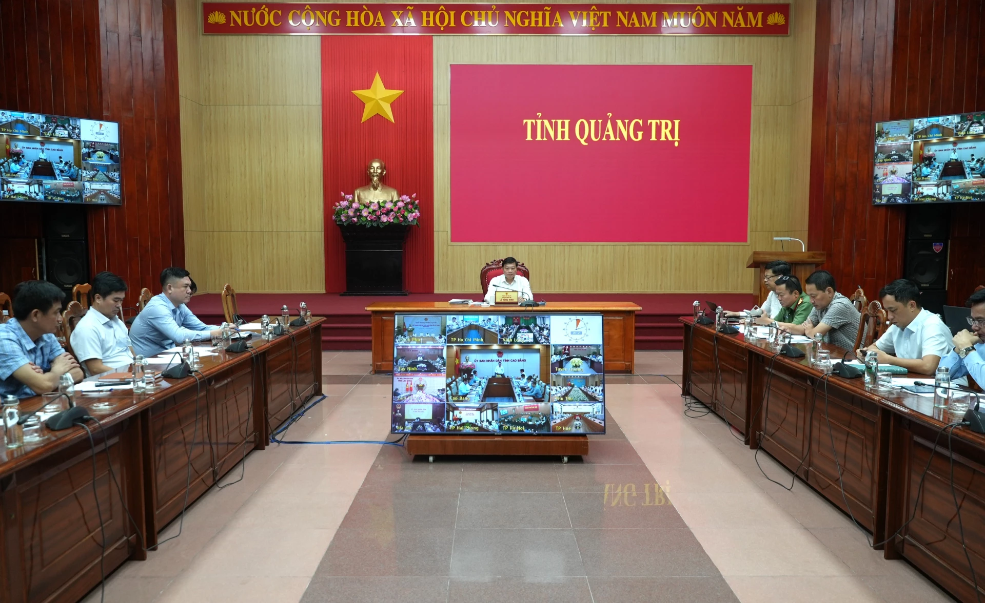 Quang cảnh hội nghị tại điểm cầu Quảng Trị - Ảnh: T.Đ