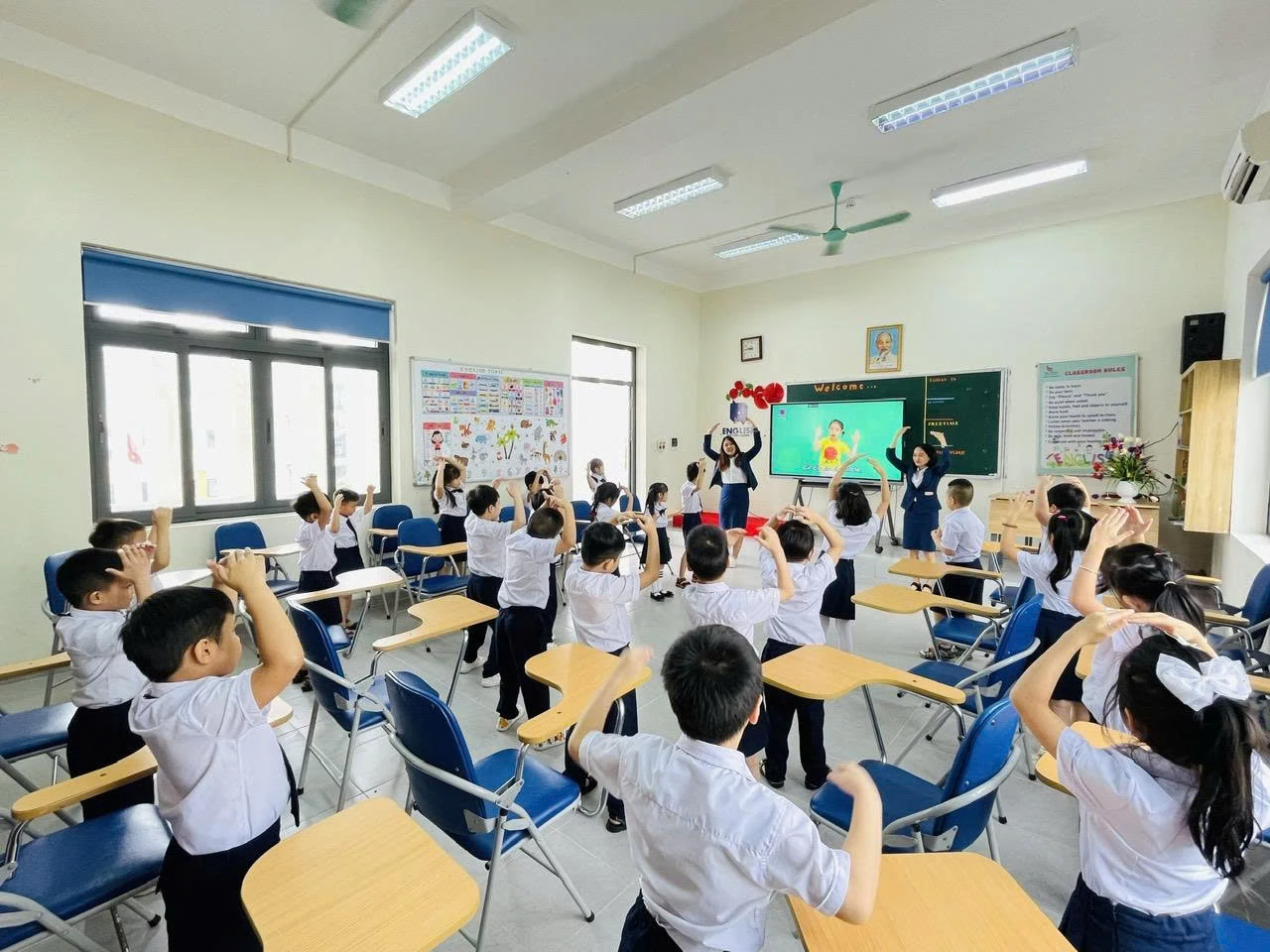 Tham gia học Tiếng Anh với giáo viên nước ngoài cùng giáo trình quốc tế-Ảnh D.H