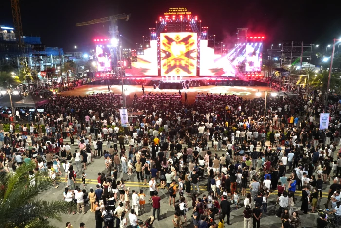 Chương trình nghệ thuật 'Quảng Trị-Đến để yêu': Thắp sáng cảm xúc và khát vọng