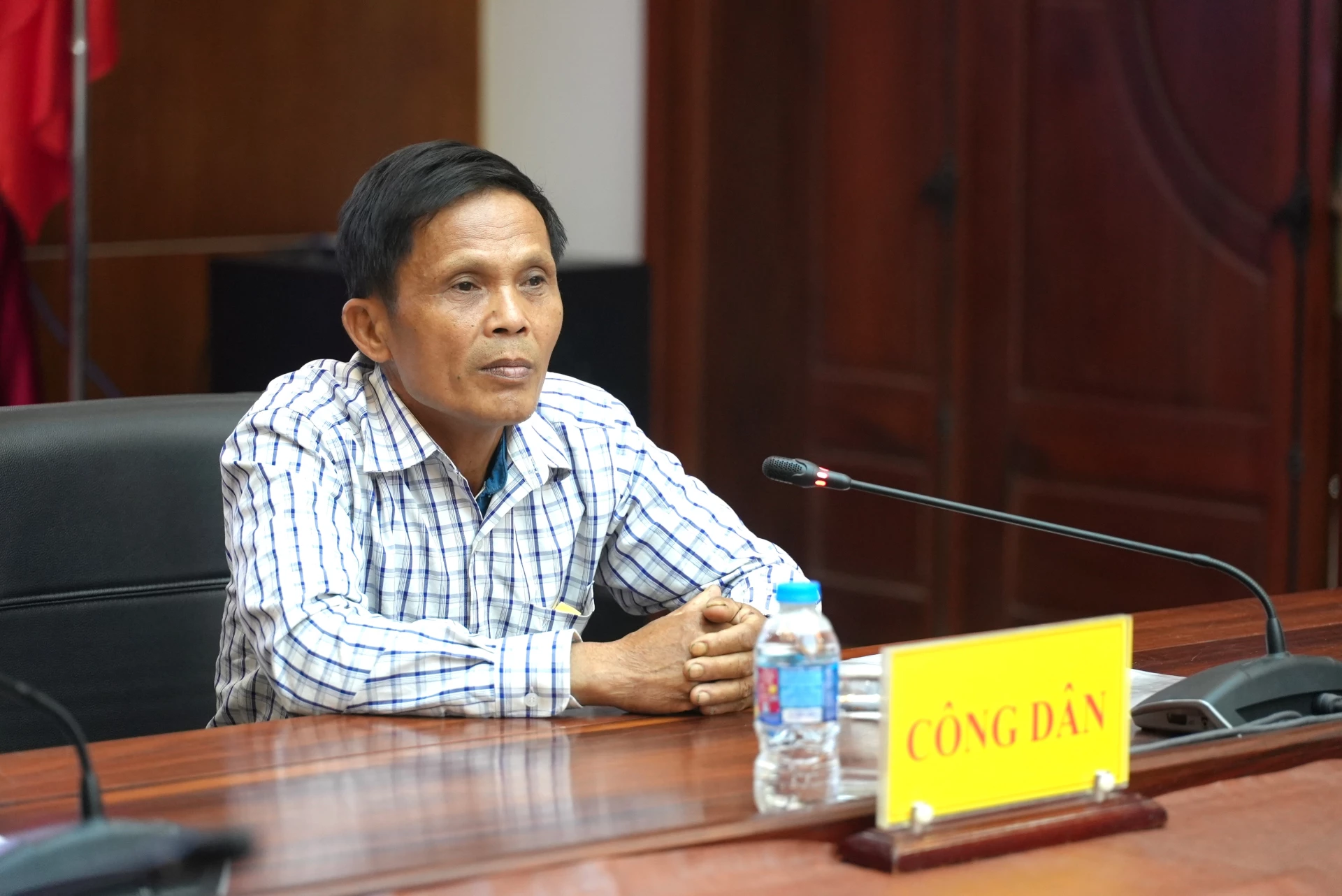 : Công dân tham gia phiên tiếp dân của đồng chí Lê Hồng Vinh, Phó Bí thư Tỉnh ủy, Chủ tịch UBND tỉnh - Ảnh: T.Đ