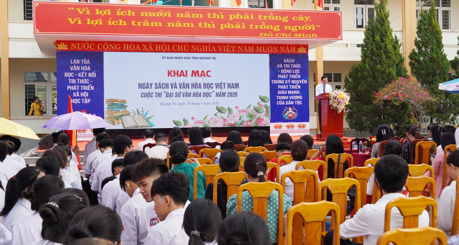 Quang cảnh buổi lễ - Ảnh: C.H