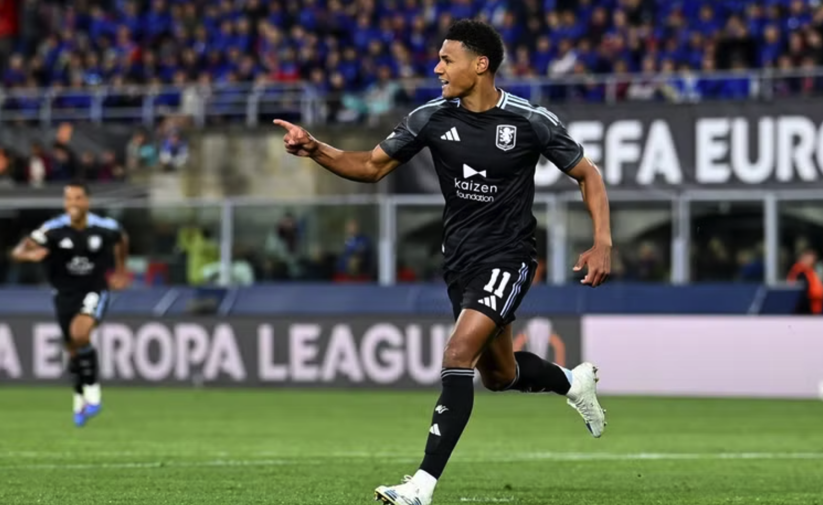 Ollie Watkins lập cú đúp giúp Aston Villa giành lợi thế lớn.