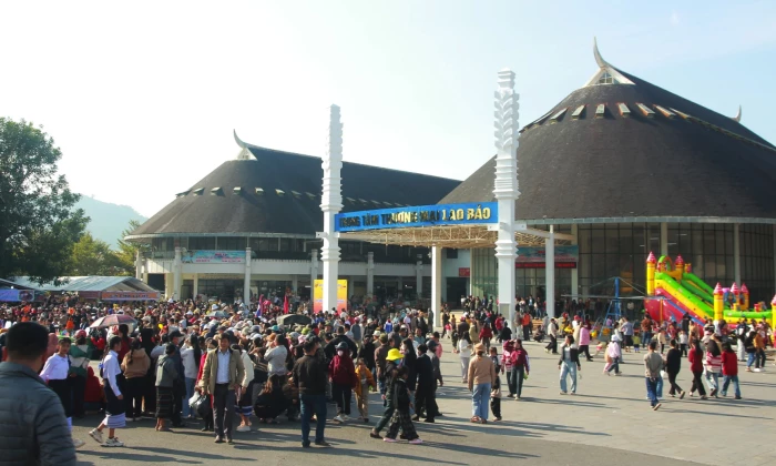 Trăn trở Lao Bảo