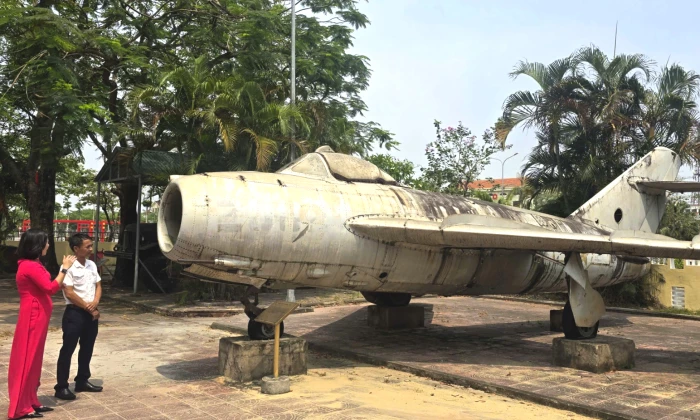 Khe Gát-'đường băng' bí mật thời hoa lửa