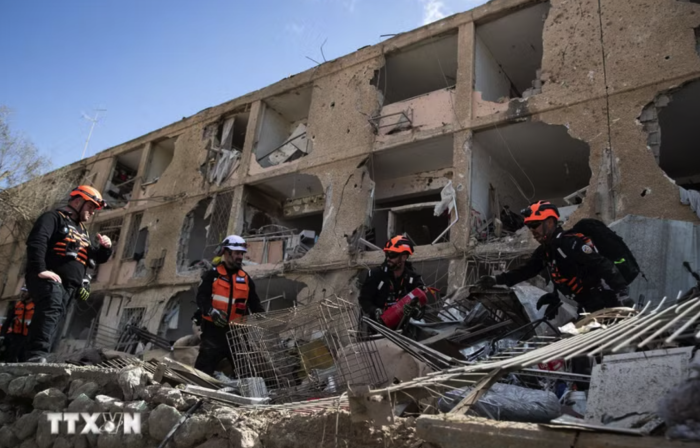 Nga kêu gọi Iran duy trì lệnh ngừng bắn, tiếp tục đàm phán với Mỹ