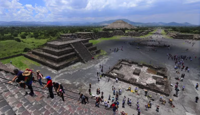 Xả súng tại khu du lịch Mexico, nhiều người thương vong