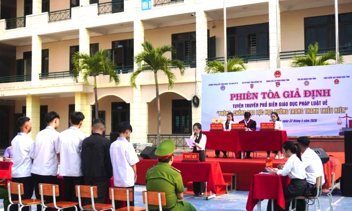 Gần 500 đoàn viên, học sinh tham gia phiên tòa giả định