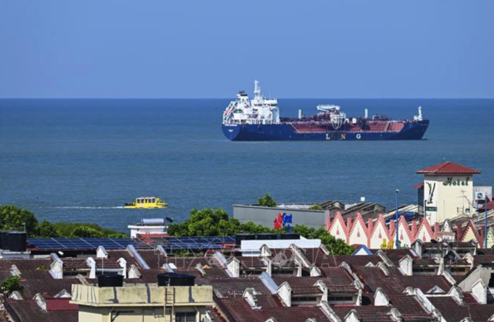 Ngoại trưởng Indonesia khẳng định không thu phí tàu qua eo biển Malacca