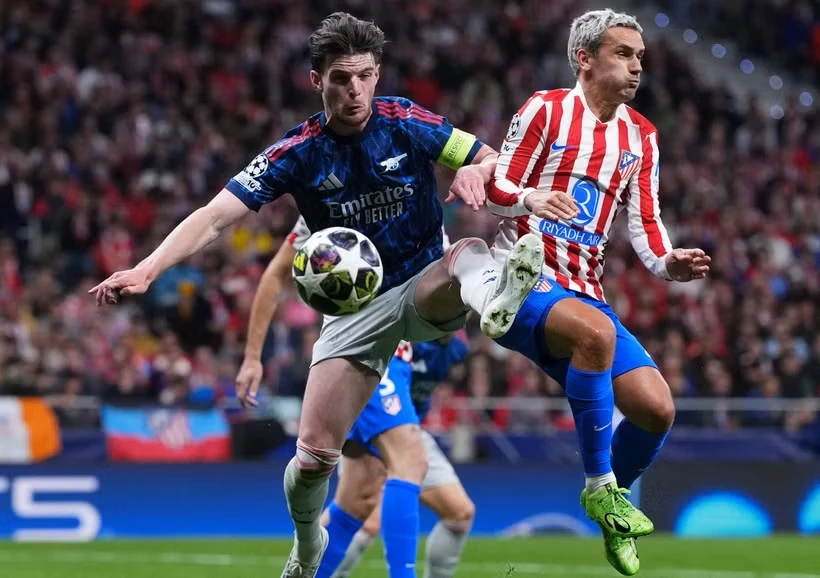 Atletico Madrid và Arsenal bất phân thắng bại ở lượt đi. (Nguồn: AP)