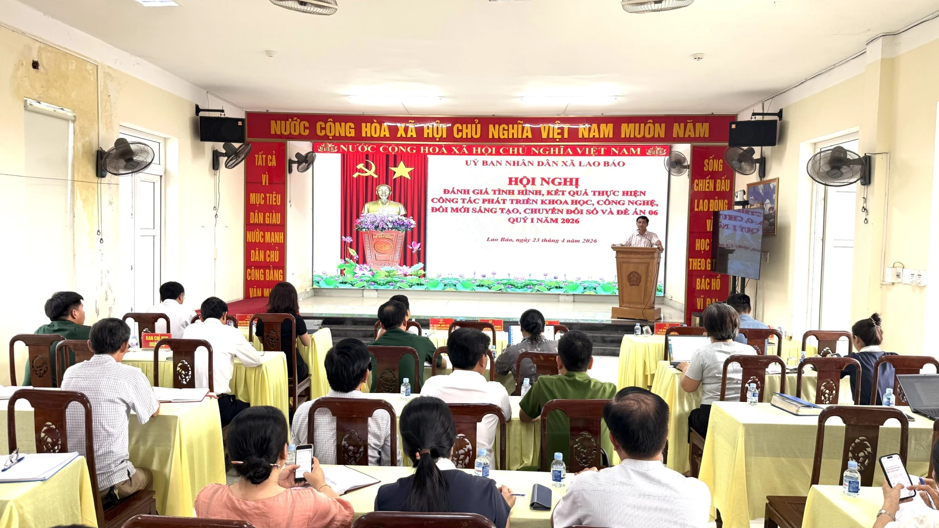 Toàn cảnh hội nghị - Ảnh: Hoàng Hùng