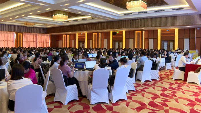 Nâng cao năng lực số cho đội ngũ cán bộ, giáo viên và nhân viên tại các cơ sở giáo dục