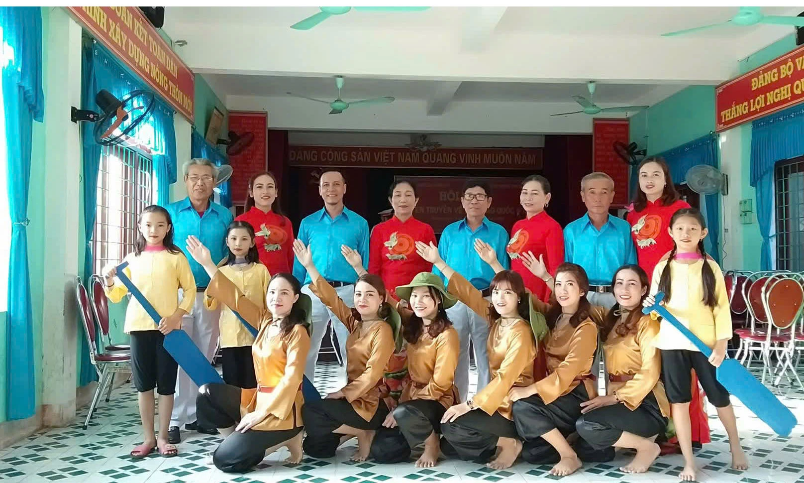 Các câu lạc bộ văn hóa, văn nghệ dân gian là lực lượng nòng cốt trong bảo tồn, lan tỏa những giá trị văn hóa - Ảnh: Nh. V