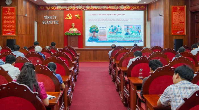 Xác định việc học tập Nghị quyết Đại hội XIV của Đảng là nhiệm vụ chính trị trọng tâm