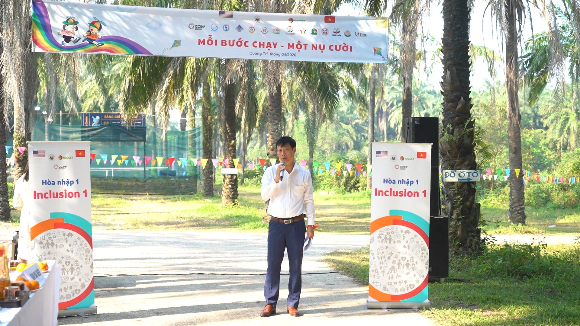 Lãnh đạo Sở Nội vụ phát biểu khai mạc tại chương trình. - Ảnh: PĐ