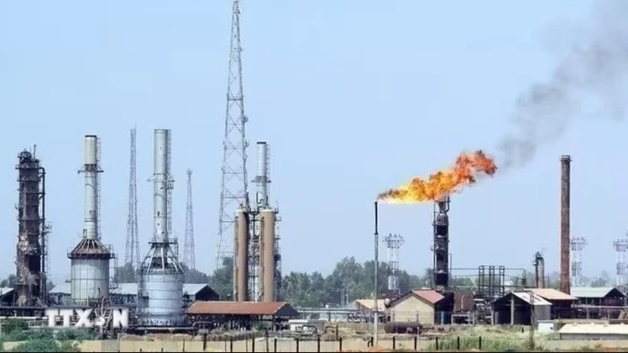 Giá dầu chạm đỉnh hai tuần do đàm phán Mỹ-Iran bế tắc