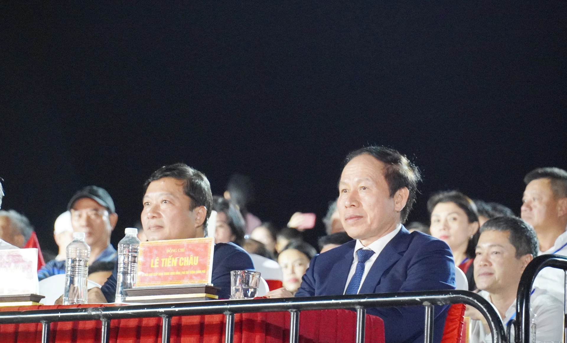 Đồng chí Phó thủ tướng Chính phủ Lê Tiến Châu tham dự chương trình nghệ thuật chính luận Bản hùng ca trên sông