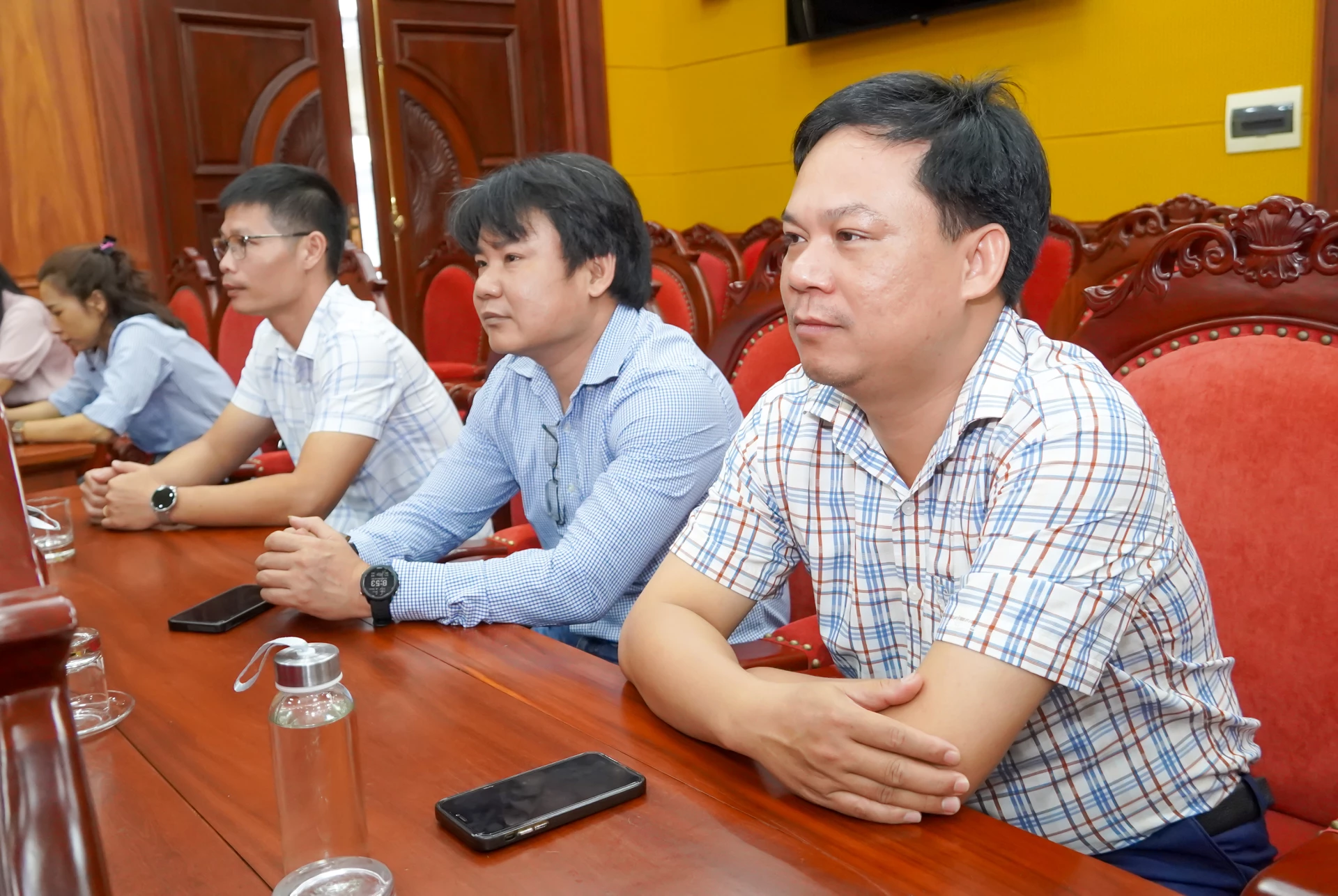 Các đại biểu tham dự hội nghị tại điểm cầu tỉnh Quảng Trị - Ảnh: N.H

