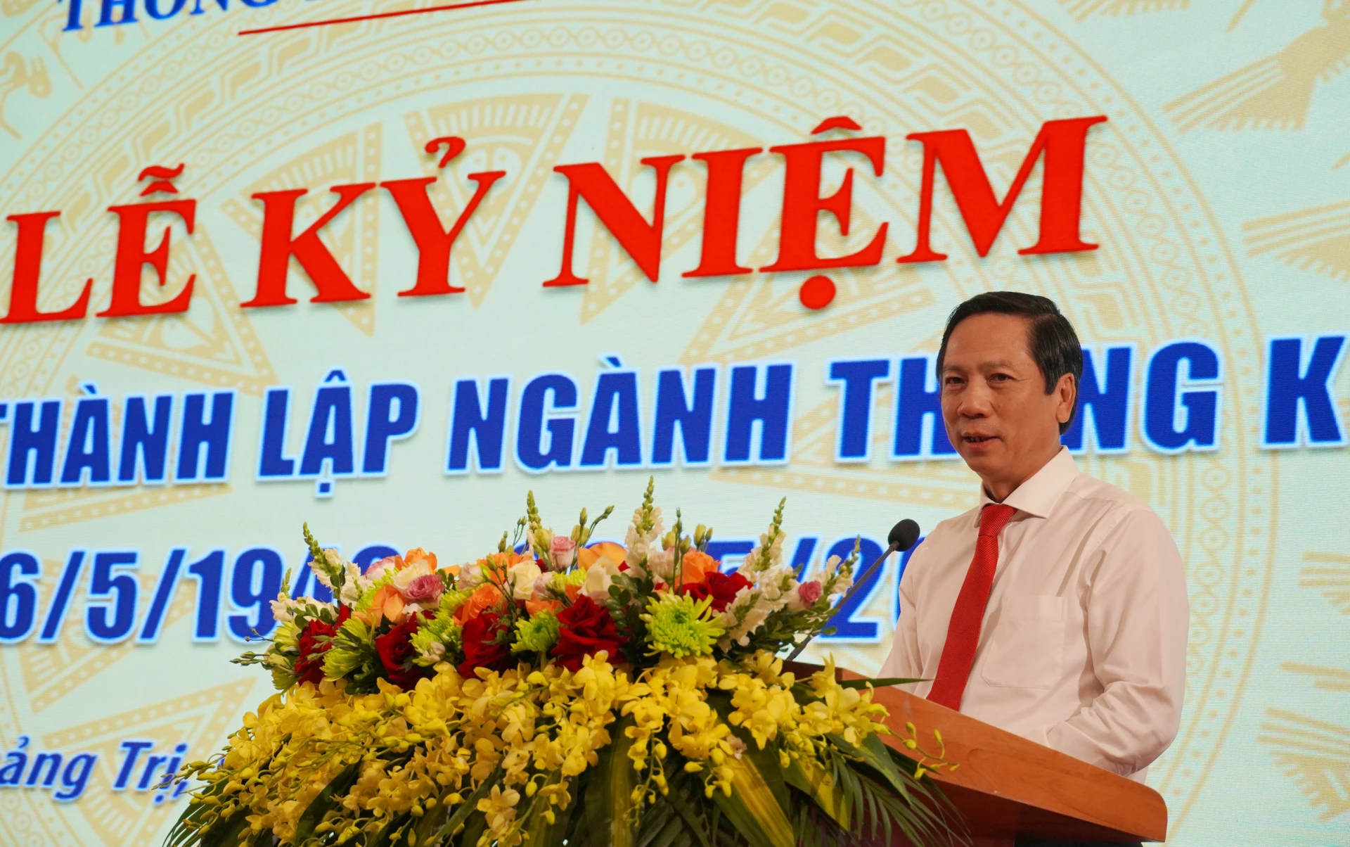 Đồng chí Phó Chủ tịch Thường trực UBND tỉnh Hoàng Nam phát biểu tại lễ kỷ niệm - Ảnh: X.P

