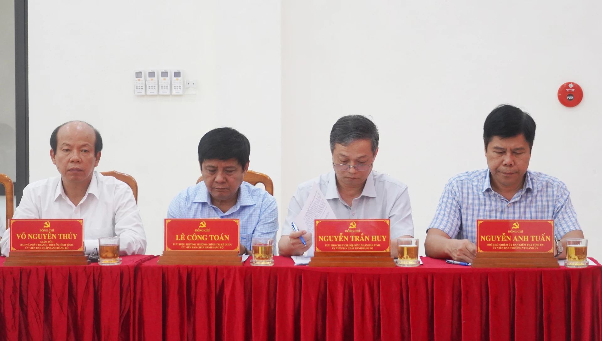 Đại biểu dự hội nghị - Ảnh: N.M